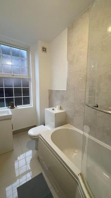 Suite 1- Luxury 1 Bed Apt- Leicester City- Free Parking מראה חיצוני תמונה