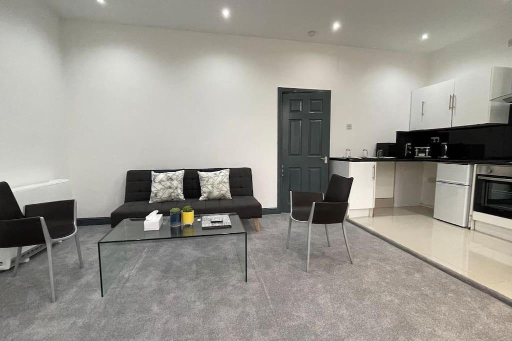 Suite 1- Luxury 1 Bed Apt- Leicester City- Free Parking מראה חיצוני תמונה