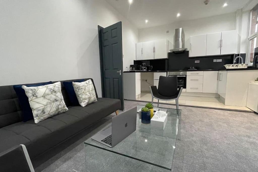 Suite 1- Luxury 1 Bed Apt- Leicester City- Free Parking מראה חיצוני תמונה