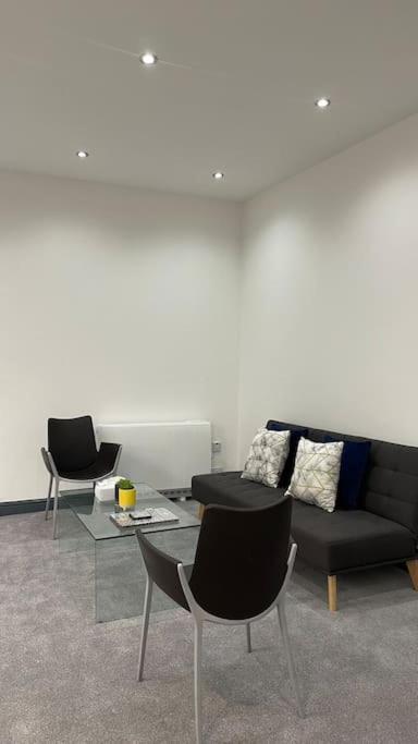 Suite 1- Luxury 1 Bed Apt- Leicester City- Free Parking מראה חיצוני תמונה